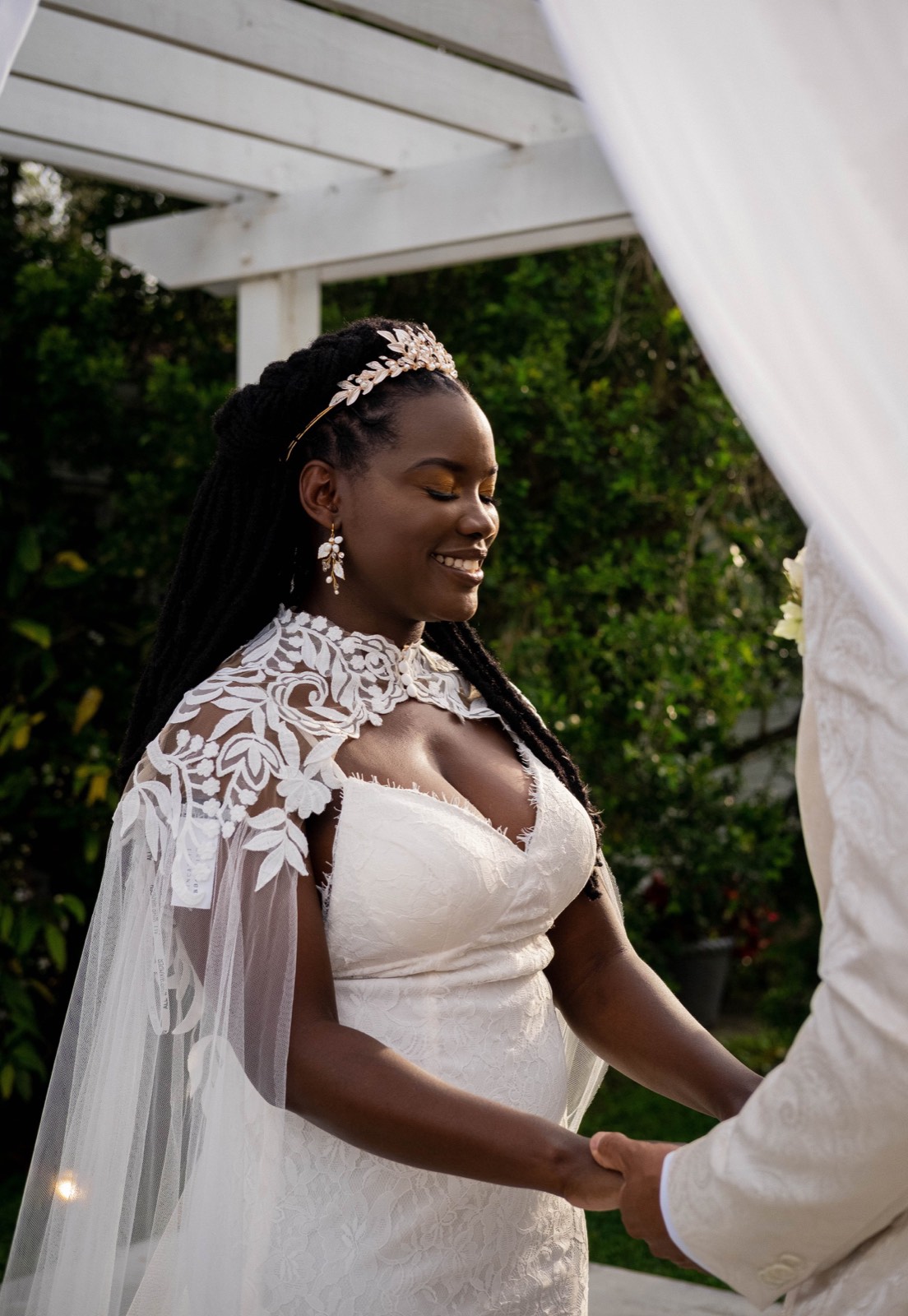 Guests celebrating during a South Florida wedding reception